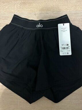 Alo Yoga Match Point Shorts – Black (Size M) 🖤🩳
